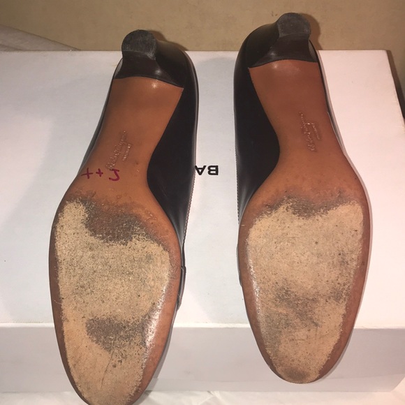 Salvatore Ferragamo black shoe - Picture 4 of 8